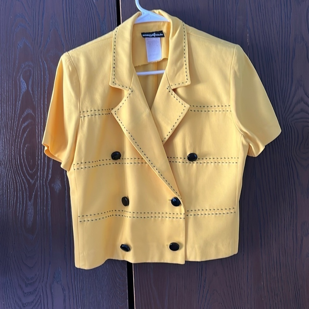 Positive Attitude bright sunflower yellow jacket with black stitching. Size 8
